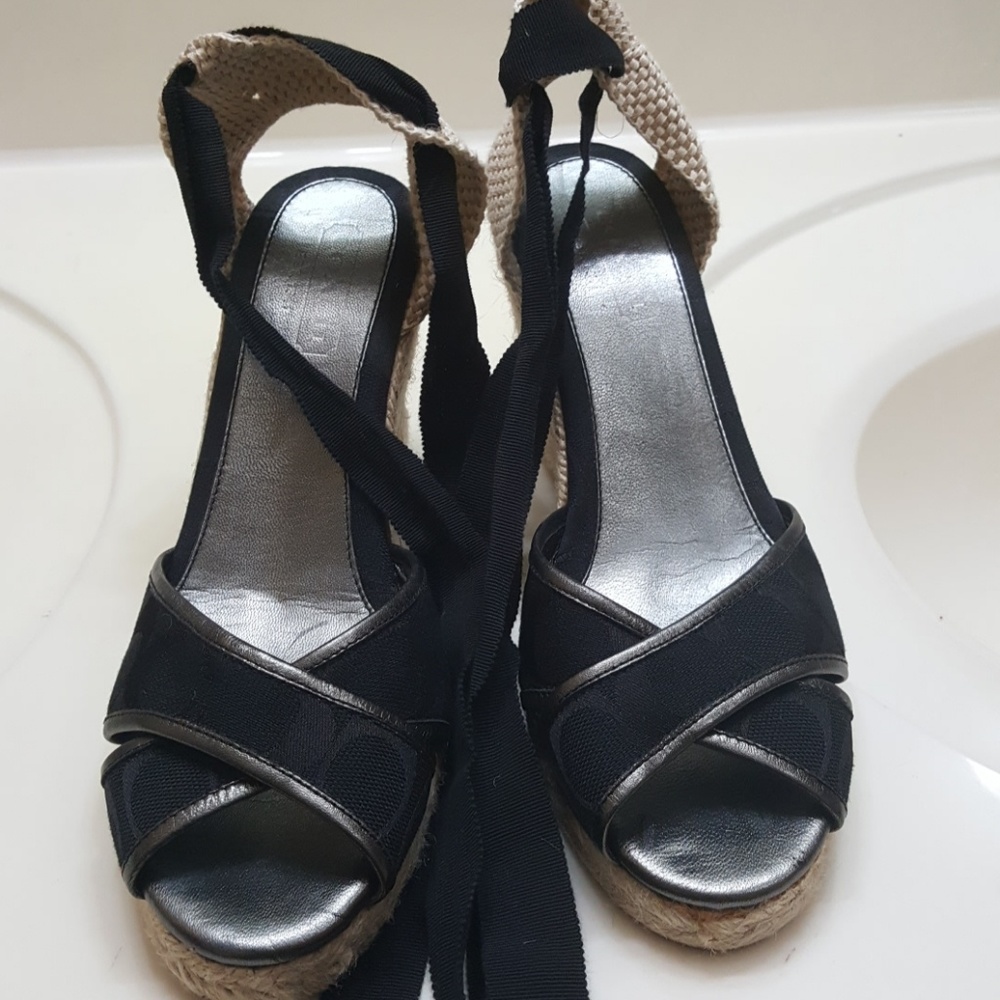 Black coach lace up wedge